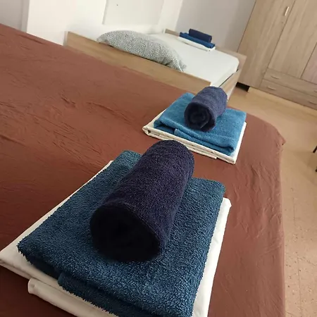 Homestay 56-habitacion Del Piso *